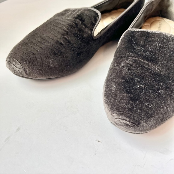 Birdies Starling Gray Velvet Snake Print Slip-On Loafers - Picture 2 of 6